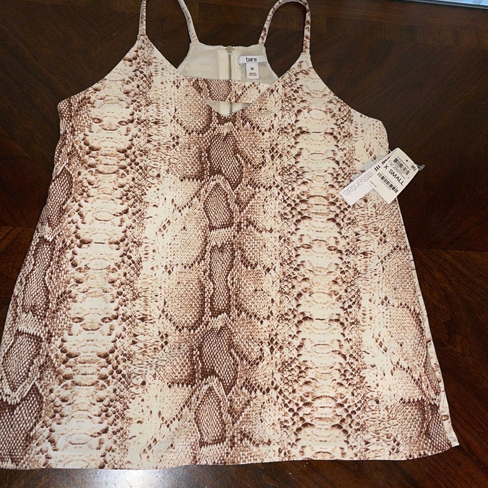 NEW BAR III CUTE TOP